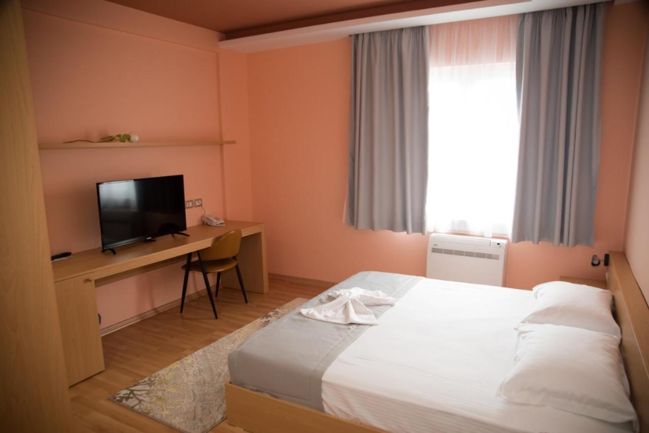 Elite Hotel Pogradec Room photo