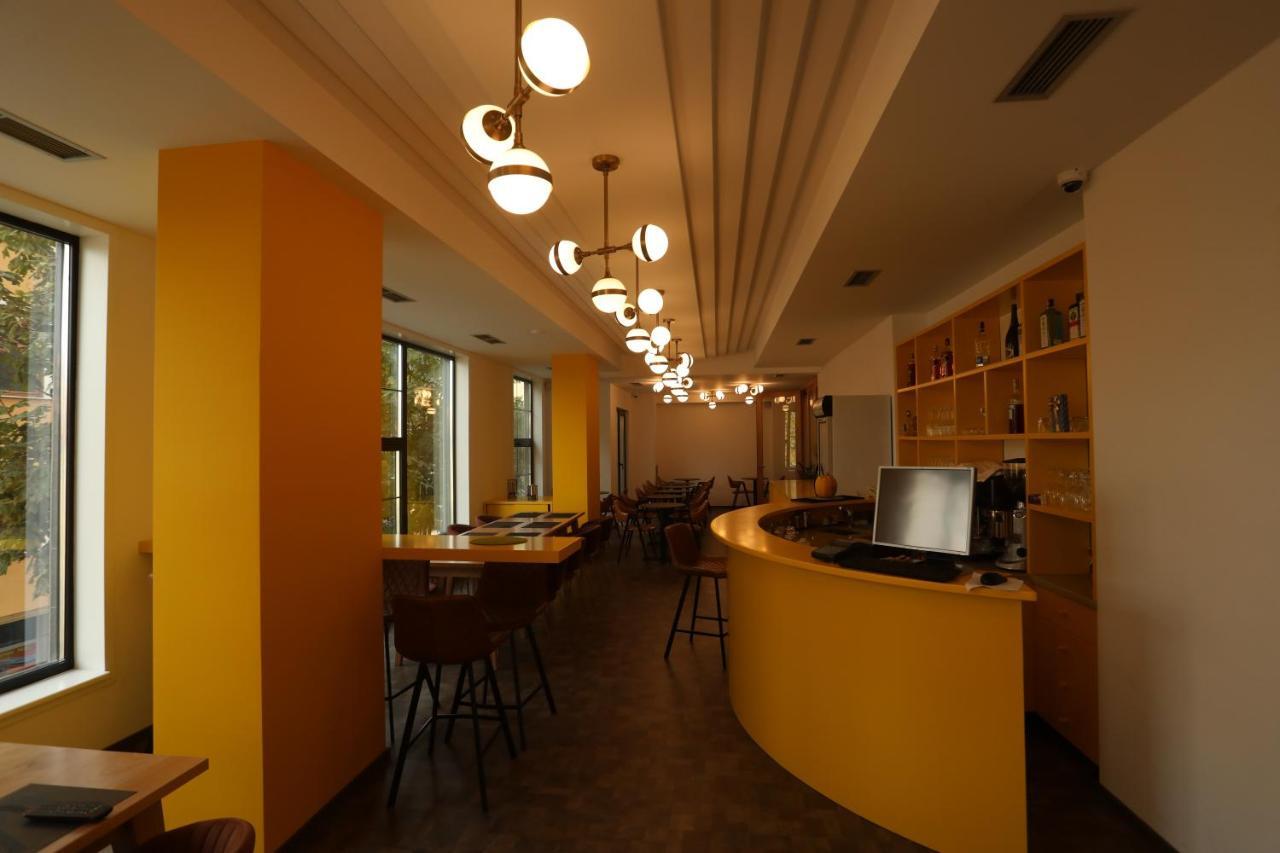 Elite Hotel Pogradec Exterior photo