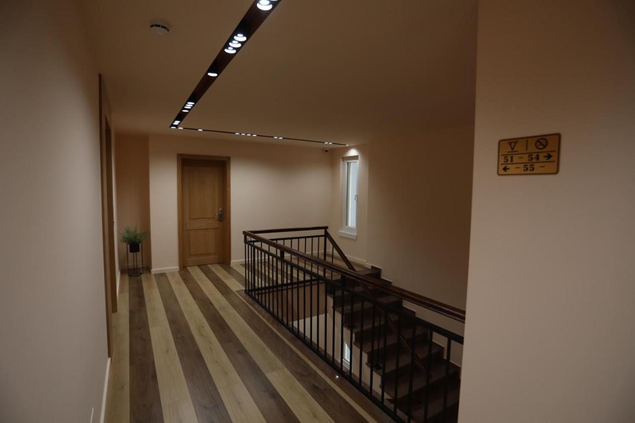 Elite Hotel Pogradec Exterior photo